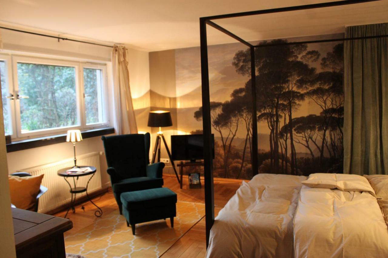 Schoenes Appartement Mit Gartenblick بادن بادن المظهر الخارجي الصورة